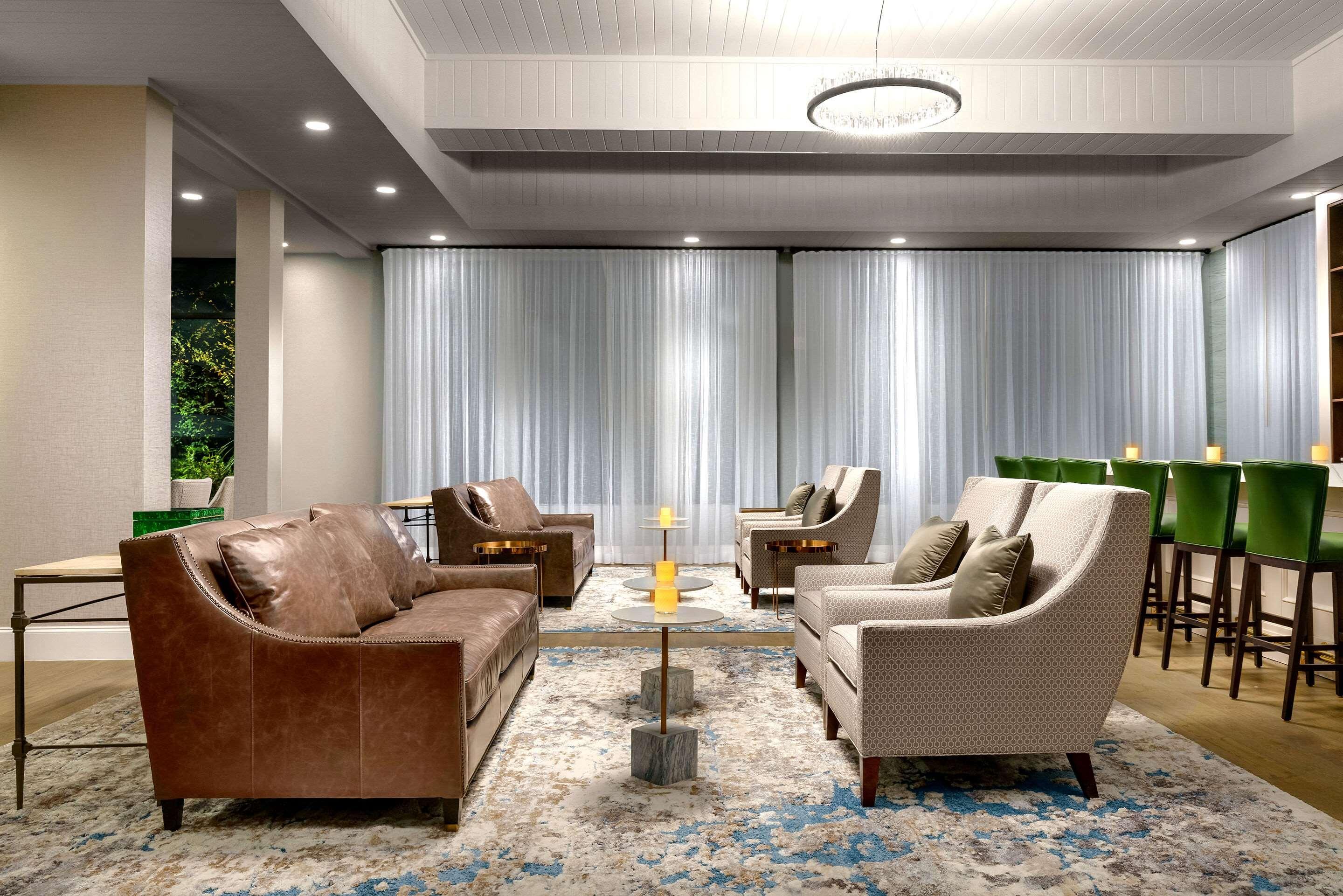 The Bluff Hotel Savannah, Tapestry Collection By Hilton Exteriör bild