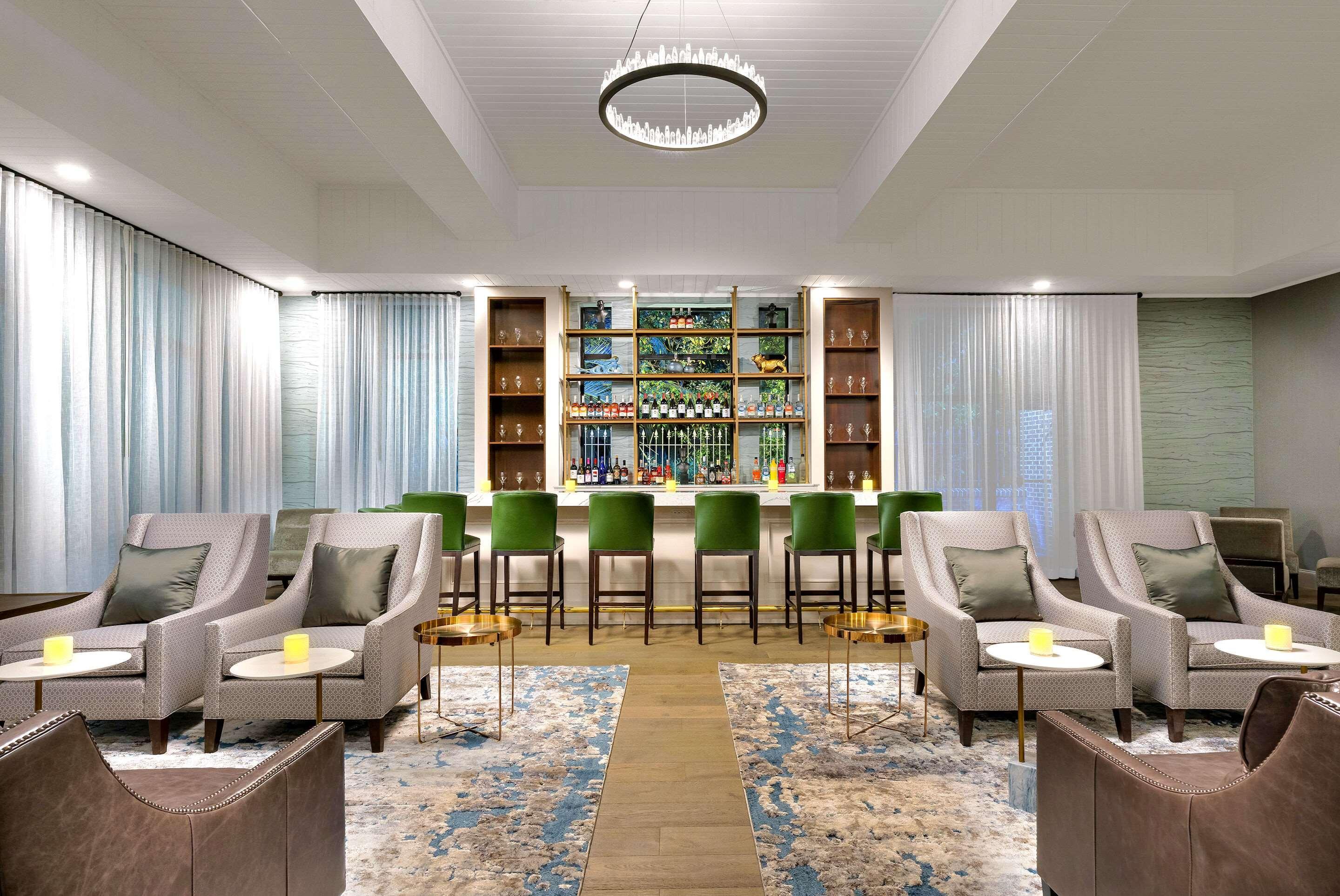 The Bluff Hotel Savannah, Tapestry Collection By Hilton Exteriör bild