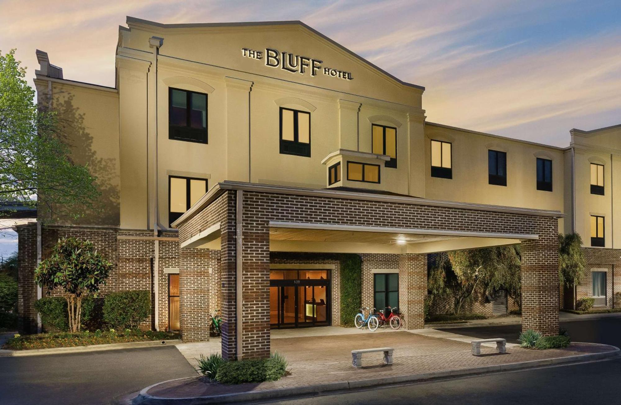 The Bluff Hotel Savannah, Tapestry Collection By Hilton Exteriör bild